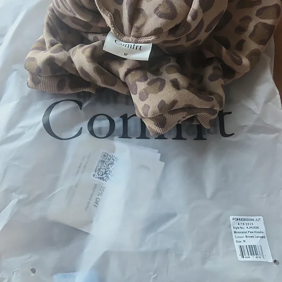 Pet Hoodie - Picture 3 of 4